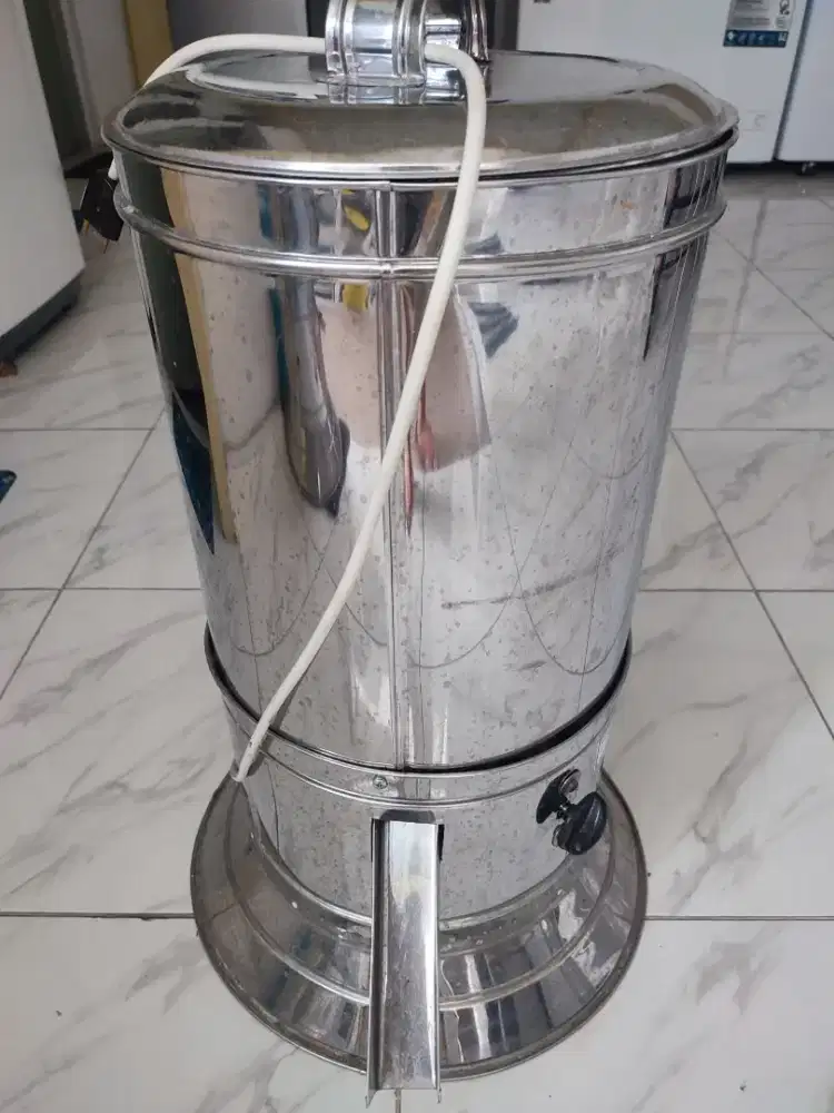 Spinner Peniris Minyak