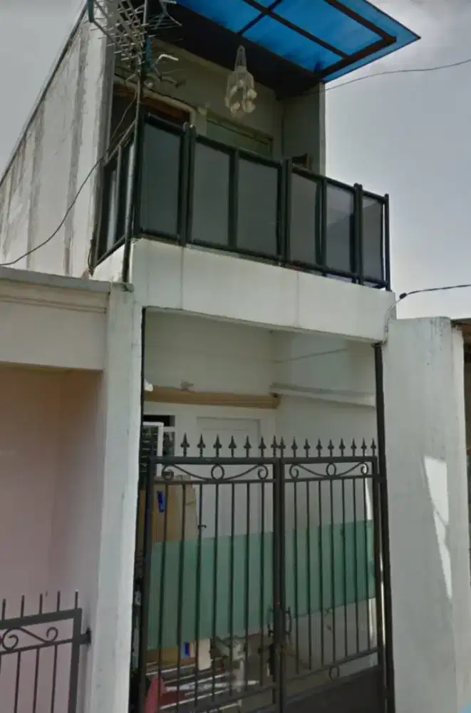 Rumah kecil 2 lantai