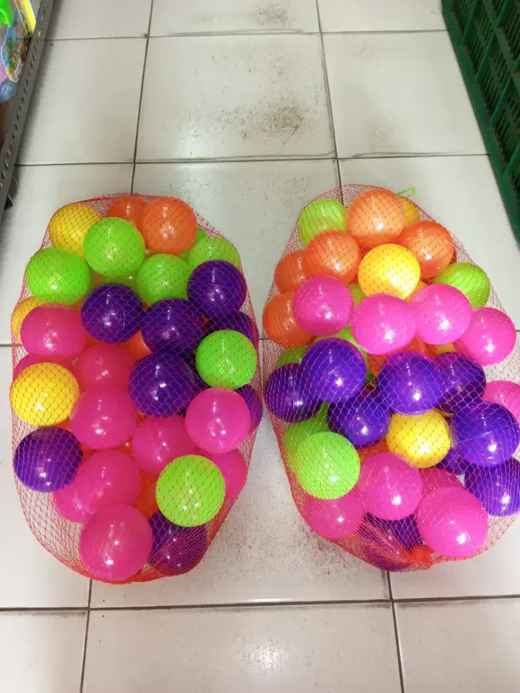 Mainan anak bola mandi cerah 50pcs