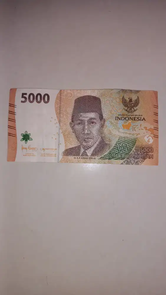 Uang kertas Rp 5 rb no seri unik