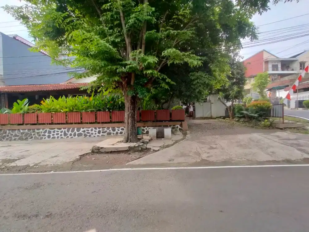 DIJUAL RUMAH KELUD SEMARANG KOTA, COCOK U USAHA/ KANTOR
