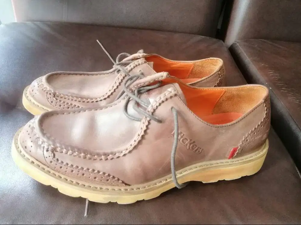 sepatu kickers original pria