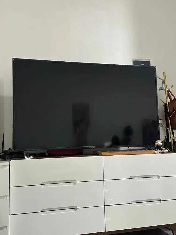 Tv sony 65 inch like new KD 65X8000H smart tv 4K