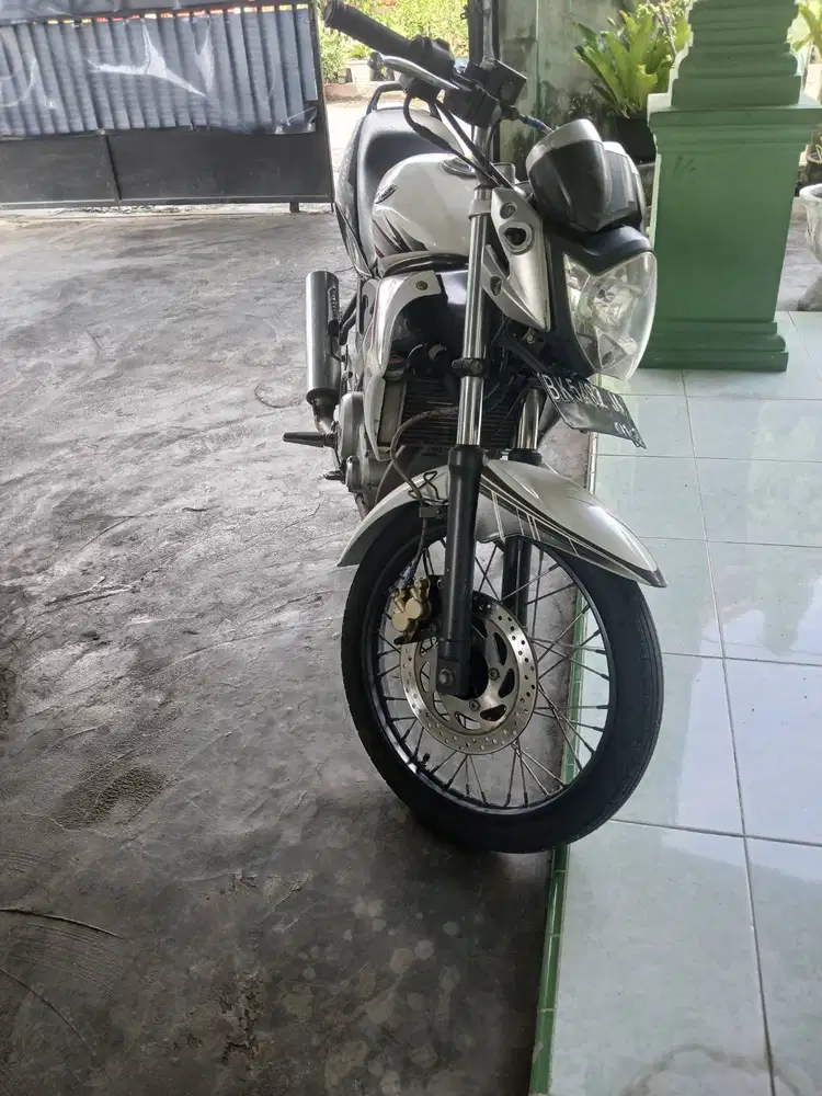 Dijual vixion old.
