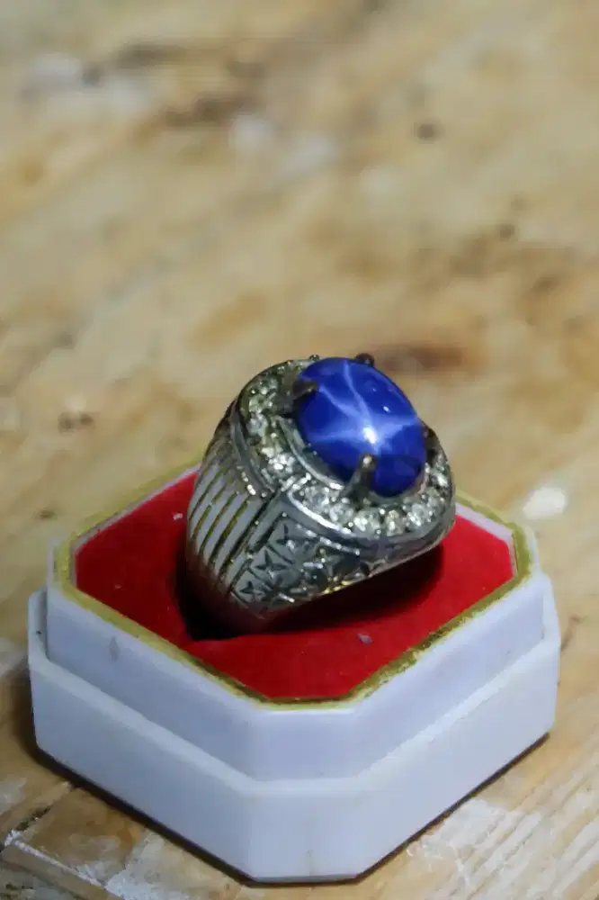 Cincin Blue Safir Star