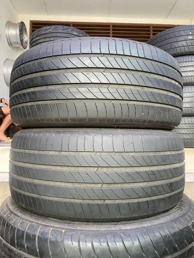 Ban Michelin Primacy 4 235 50 r18 2Pcs