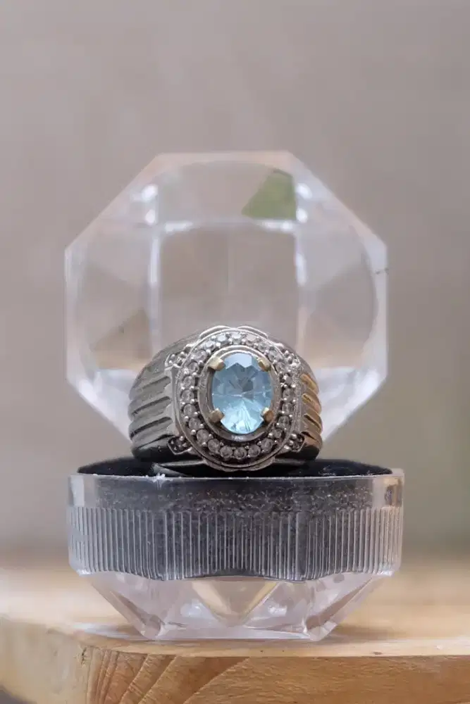 Cincin Blue Topaz