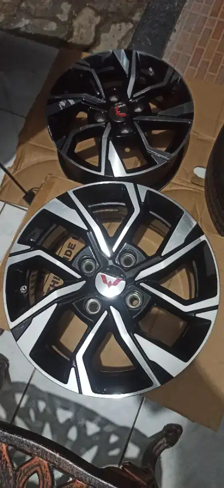 Velg Wuling Confero S Ori