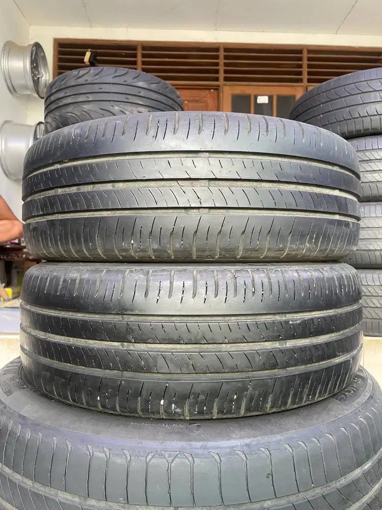 Ban Dunlop Enasave Ec300 185 55 r15 2Pcs