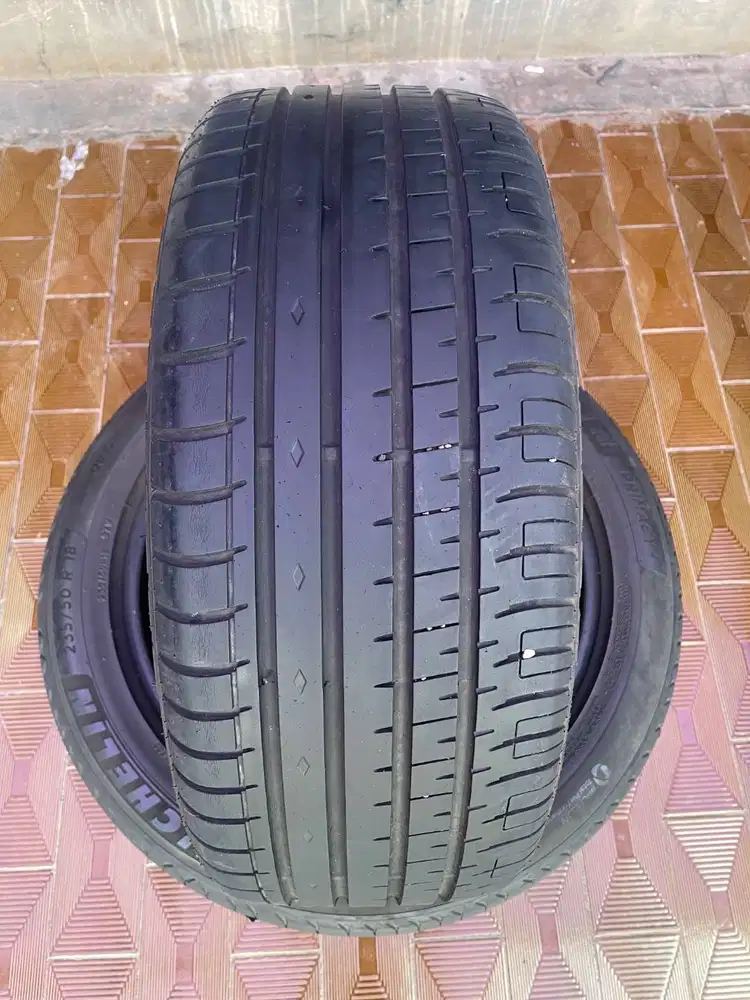 Ban Accelera PHI R  215 45 r16 1Pcs