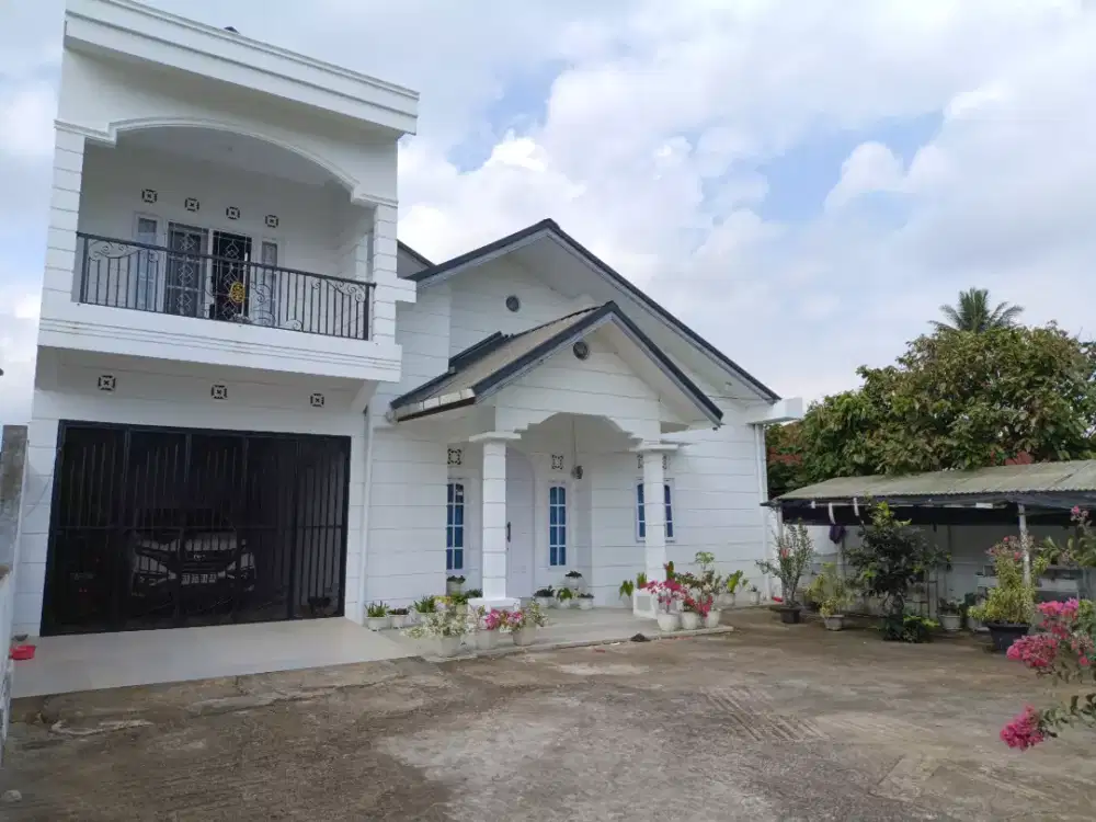 RUMAH DIJUAL CEPAT Tanah 598m2 Bangunan 156m2
