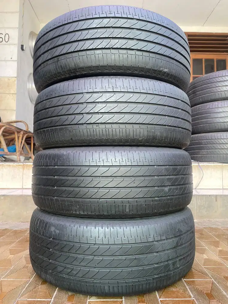 Ban Bridgestone Turanza T005A 215 55 r17 4Pcs