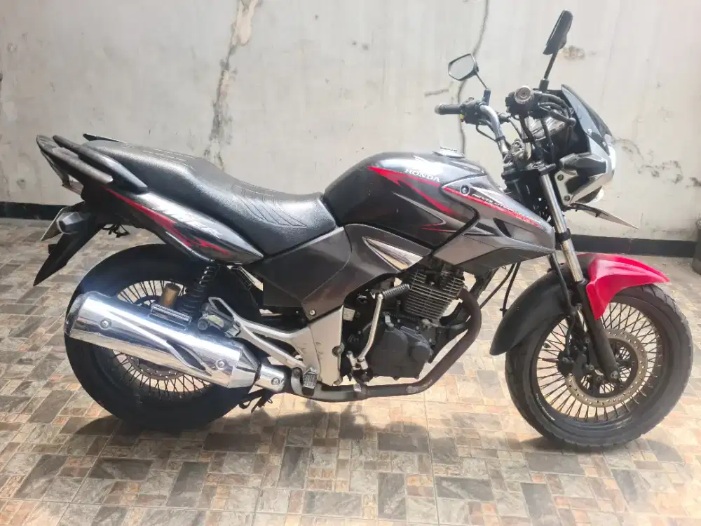 Dijual honda tiger Revo thn 2012 Rp. 19,000,000