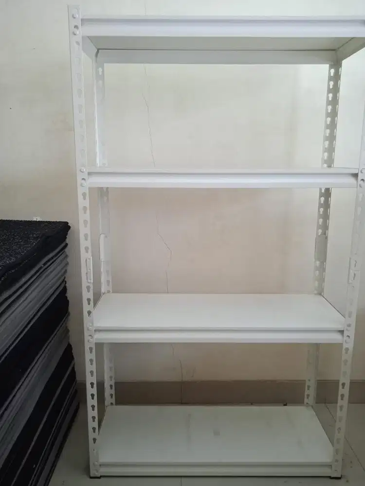 4 SET Jual Murah Rak besi putih bekas kuat 4 tingkat 80x30x137 cm nego