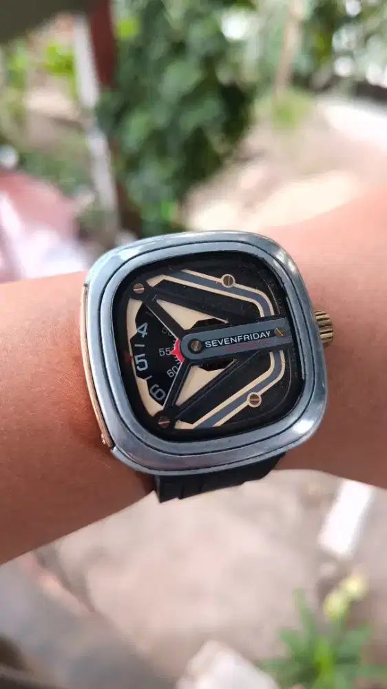 Jam Tangan Sevenfriday Rutomatic