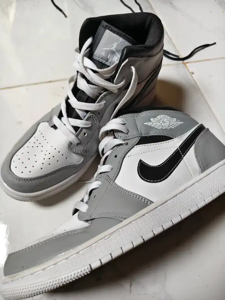 Sepatu Nike second 3