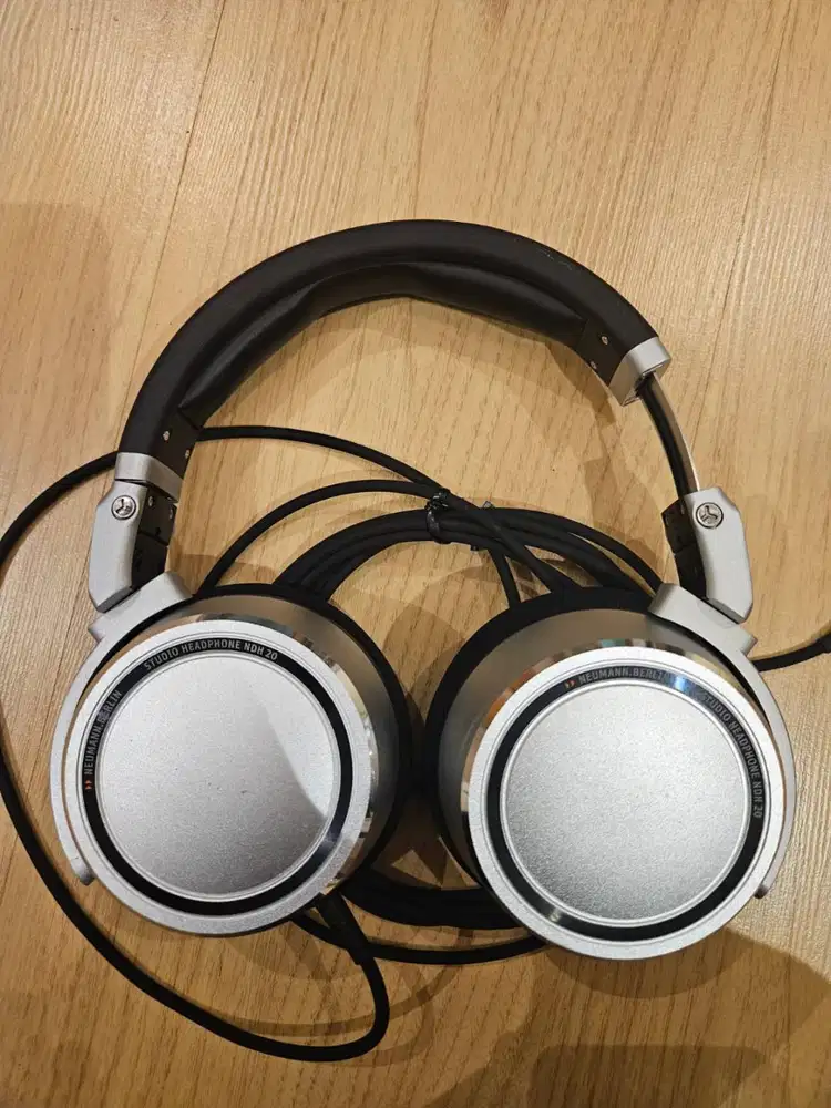Headphone Neumann NDH 20