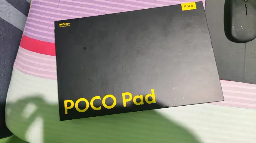 Tablet Poco Pad ram 8/256gb, paket komplit dengan mouse keyboard,case