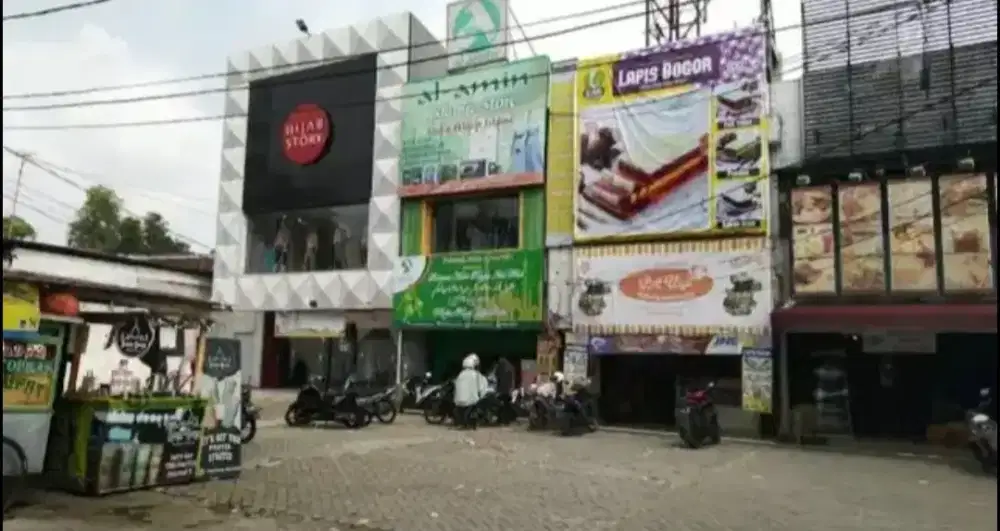 Ruko jalan utama Pajajaran