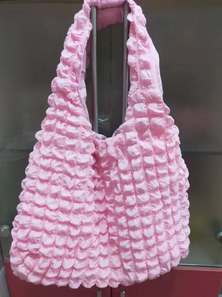 Tas rajut pink no merk