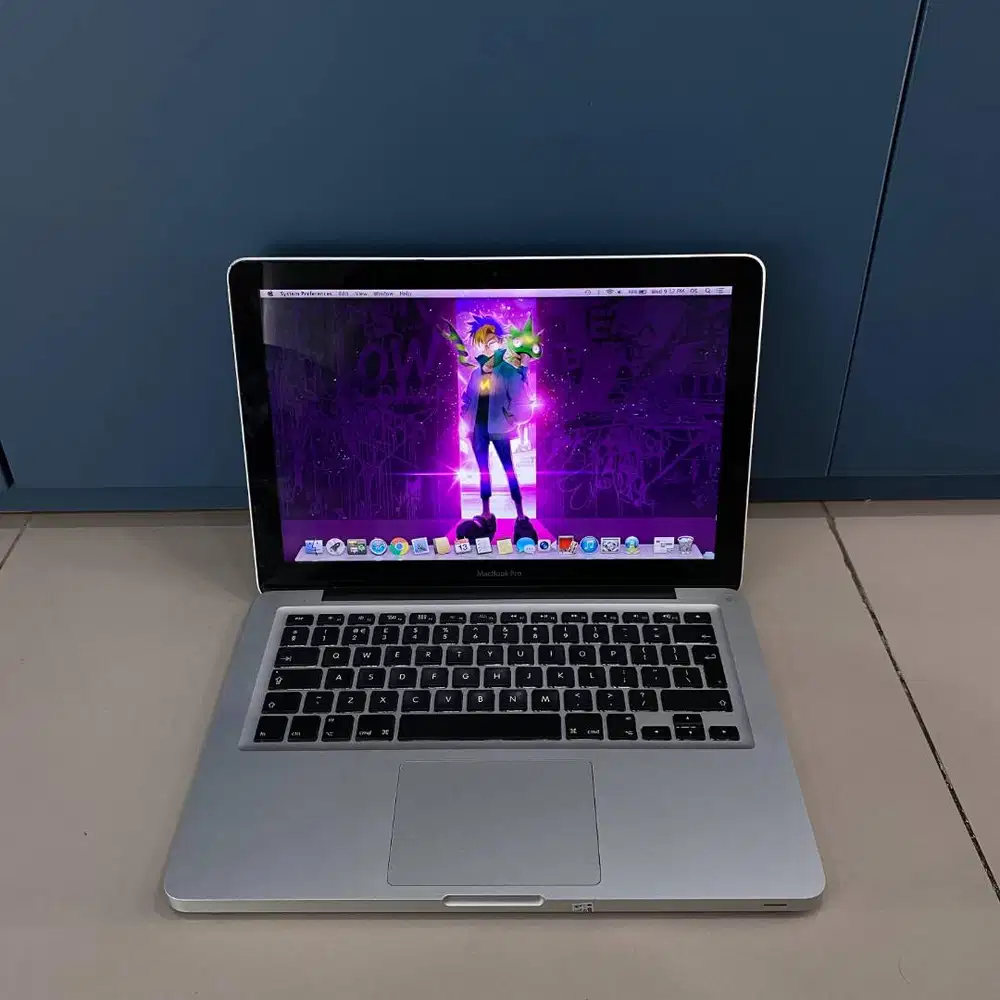 [MB03] Laptop Editing i5 8GB 256GB Siap Pakai Garansi