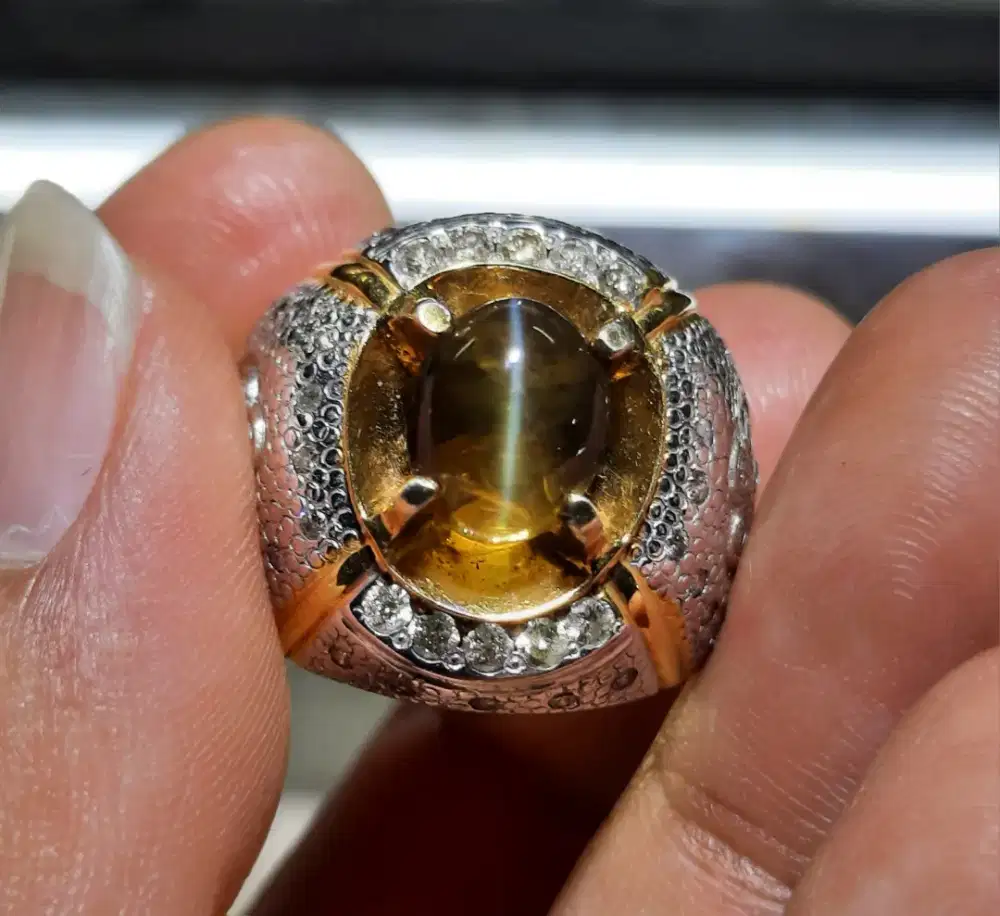 Cat's Eye Alexandrite Chrysoberil Srilanka