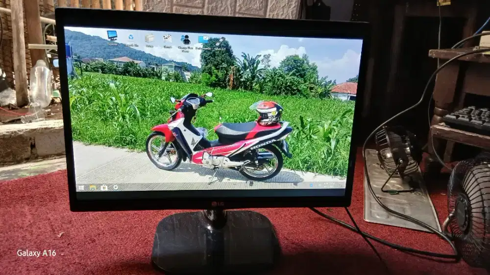 Monitor LG ips resolusi
