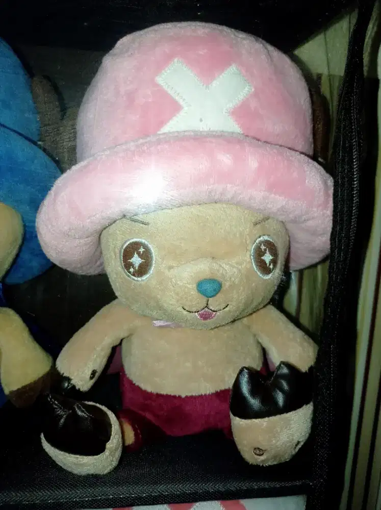Boneka Chopper Pink Tangan Kaki Kulit One Piece Versi Limited