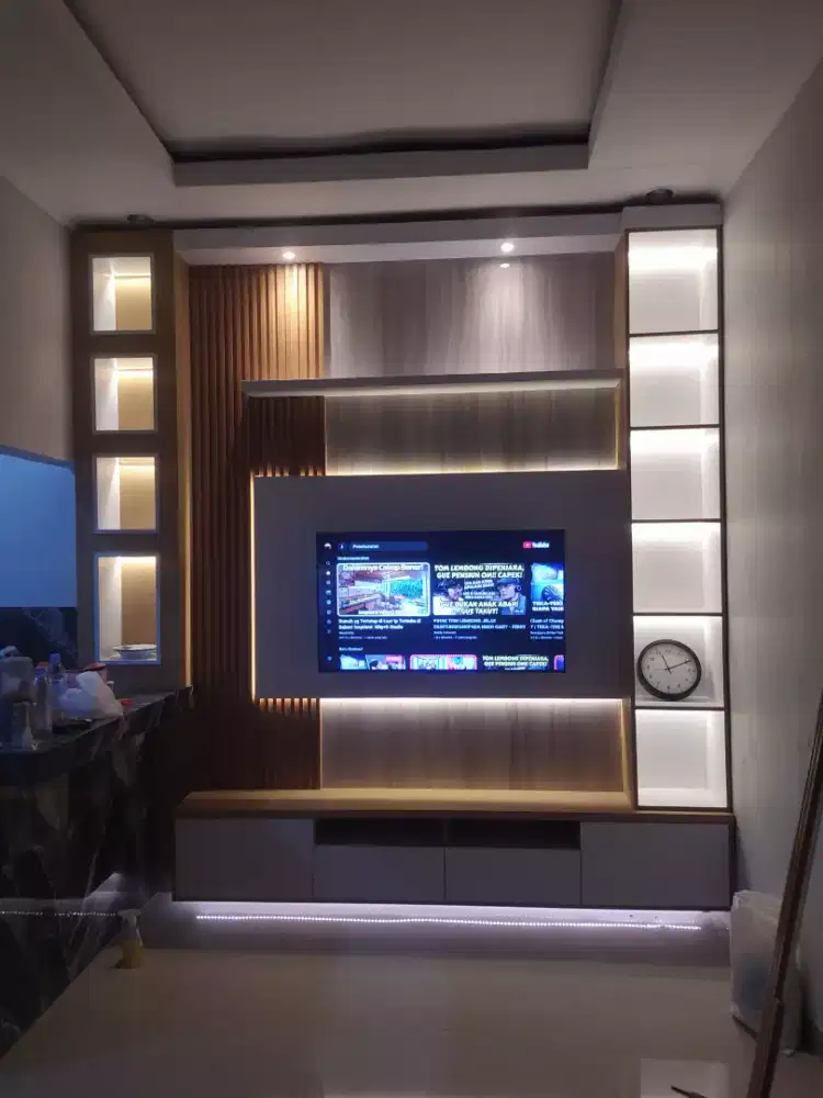 Backdrop tv unit