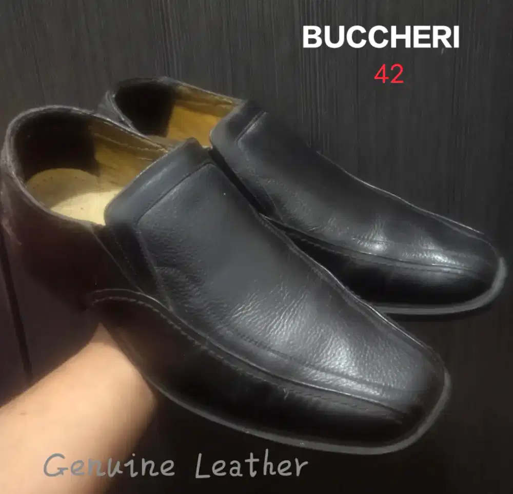 BUCCHERI 42 Asli KuliT, FormiL