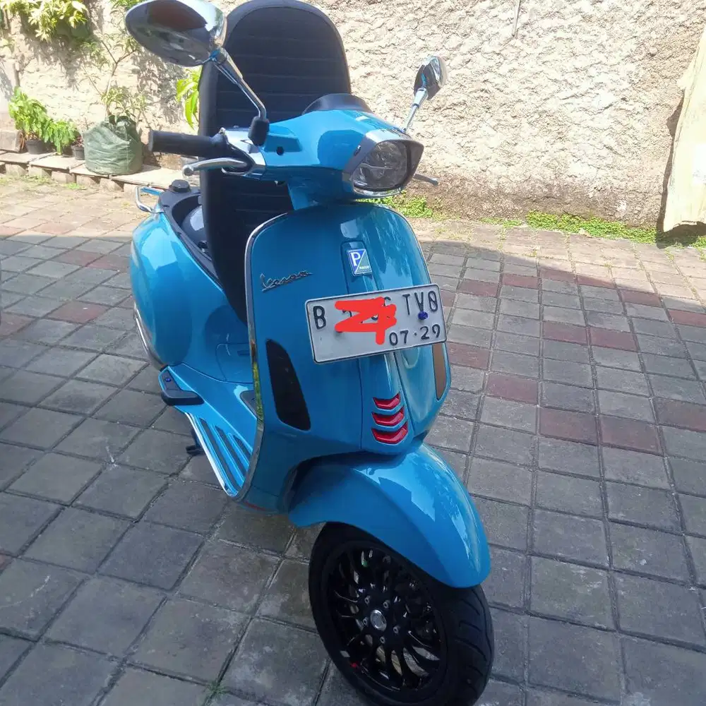 Low km Vespa Sprint S - i get 150 ABS Tahun 2023