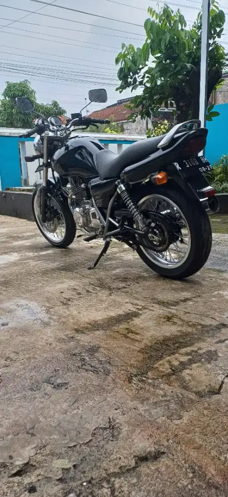SUZUKI THUNDER 250 cc