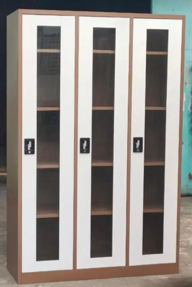 Lemari Arsip Besi 3 Pintu Kaca Besar Acero AC311SW /Rak File