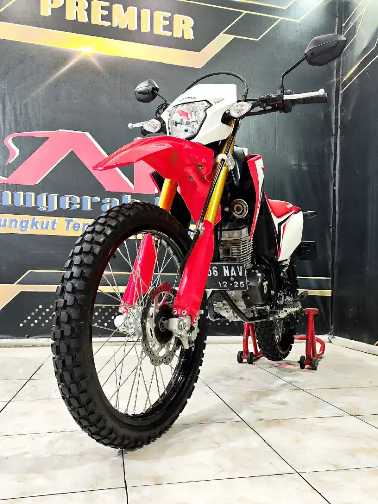 CRF L 150cc EXTREM Red 2020 odo.2rb siap trabas.Anugerah Motor Rungkut