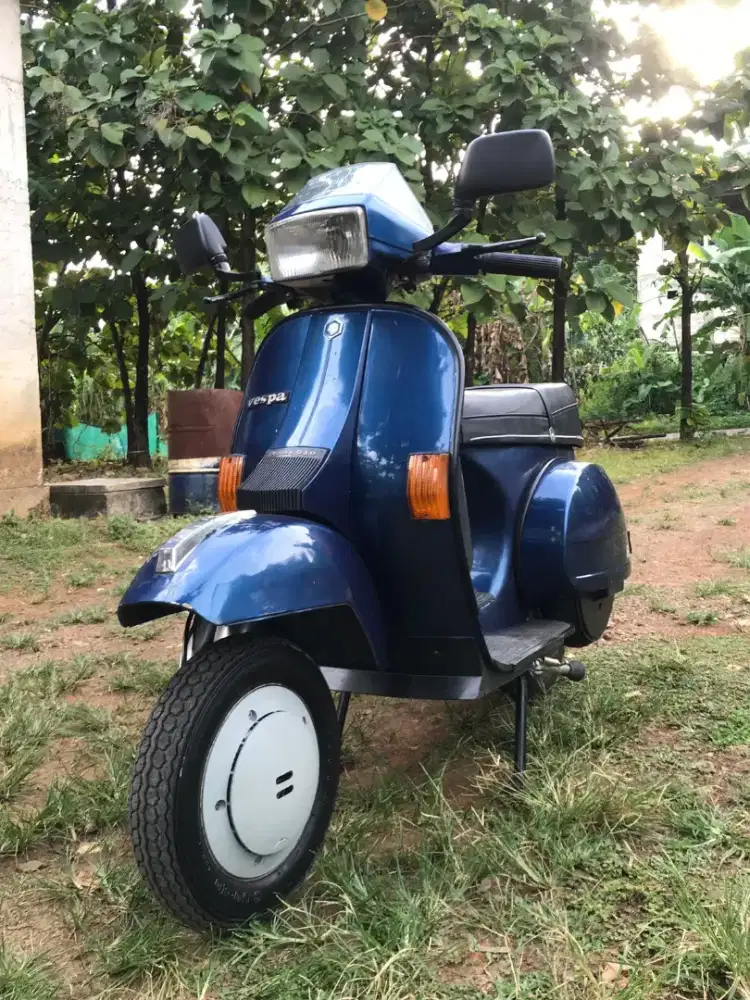 Vespa Excel 150
