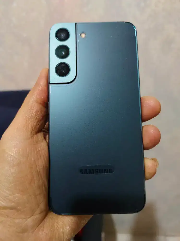 samsung galaxy s22, ram8/256, 100persen mulus, full set, sein