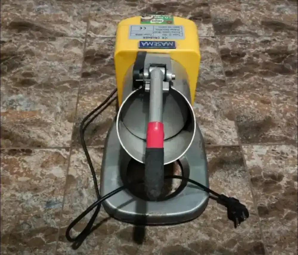 Mesin Ice Cruiser Es Serut