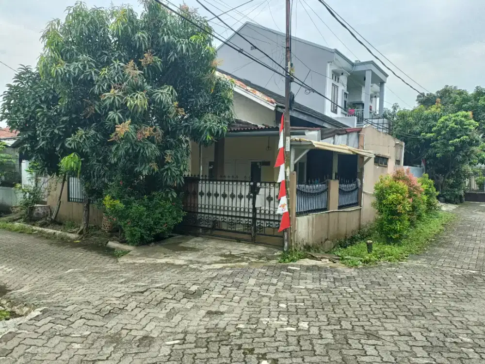 Rumah Nyaman dan Strategis di Ciputat