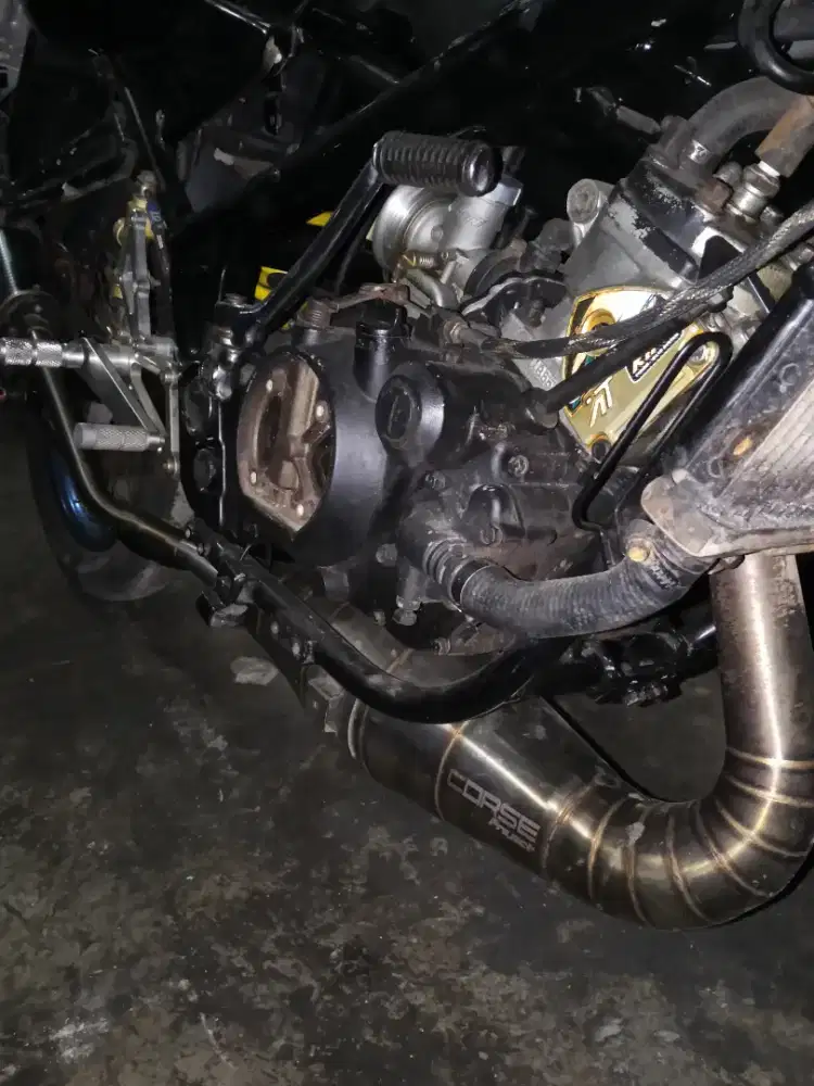 Knalpot dan part Kawasaki ninja 2tak