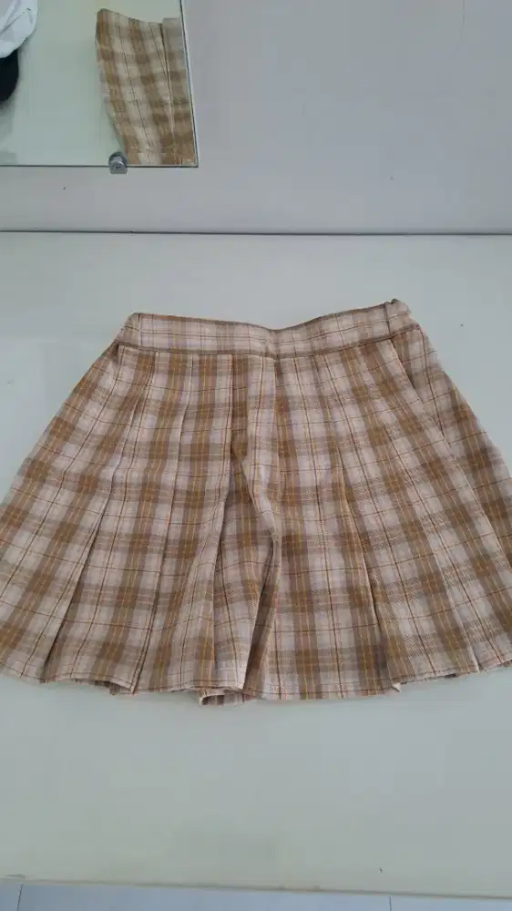 Skort cewek uniqlo