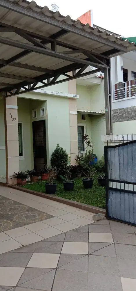 Dijual Rumah di Buana Gardenia, Bebas Banjir, Hadap Selatan
