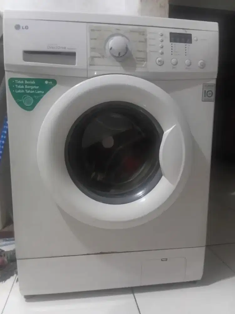 Mesin cuci 1 tabung merk LG