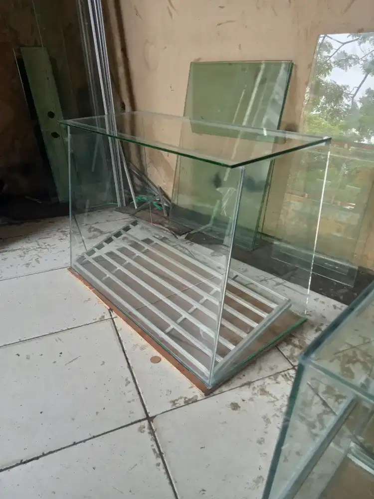 Etalase chicken ayam gorengan