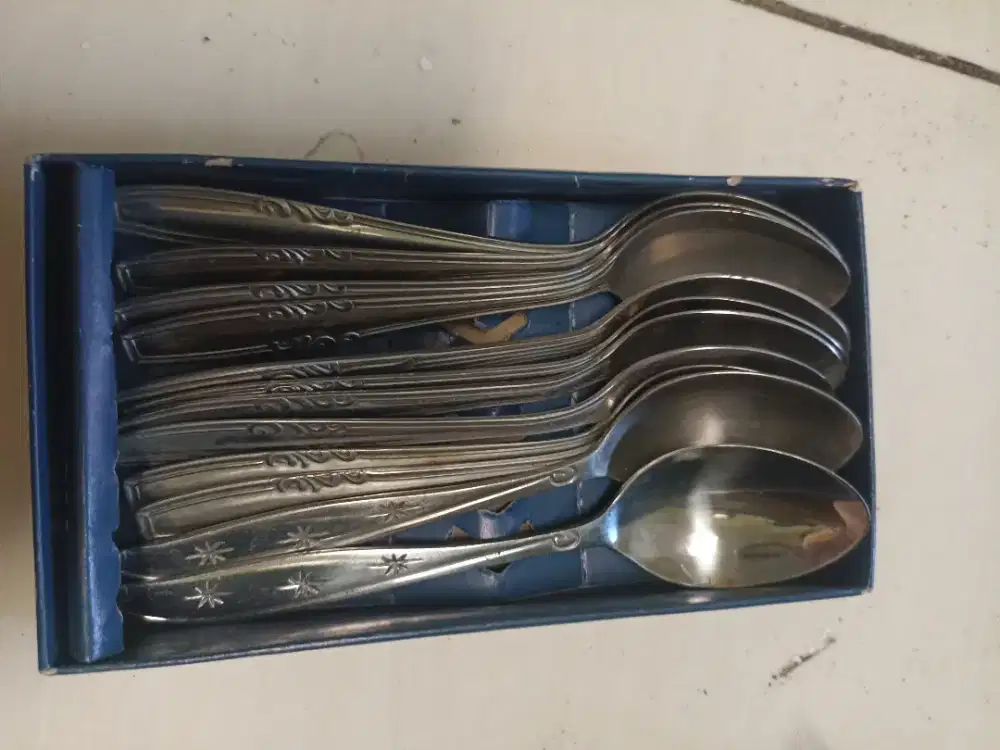 Sendok doll  stanles kecil kopi, tea & kue merk doll