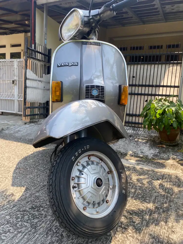 Vespa exclusive 2 tahun 1991