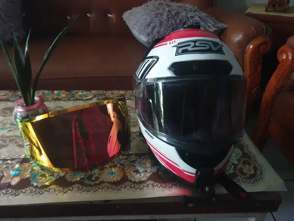 Helm RSV tipe FFS21