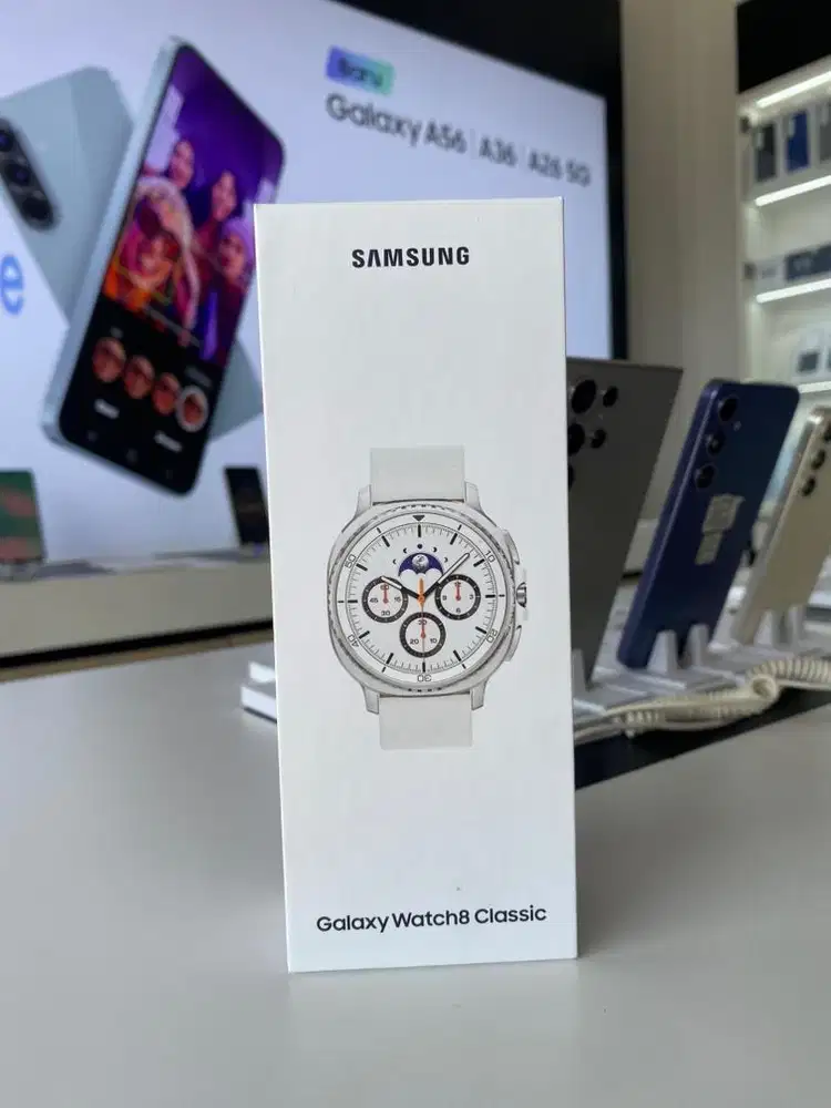 NEW SAMSUNG GALAXY WATCH 8 CLASSIC oktober 2025