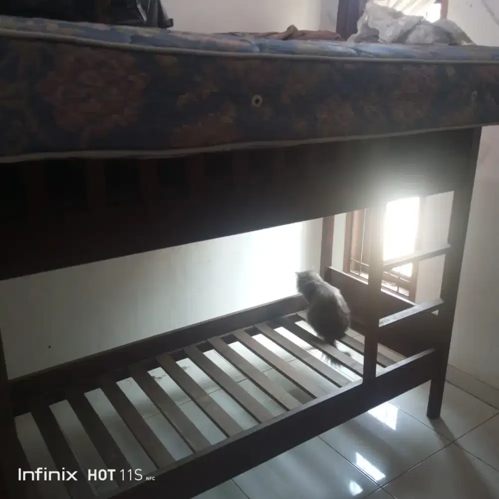 Dijual ranjang tingkat kayu jati