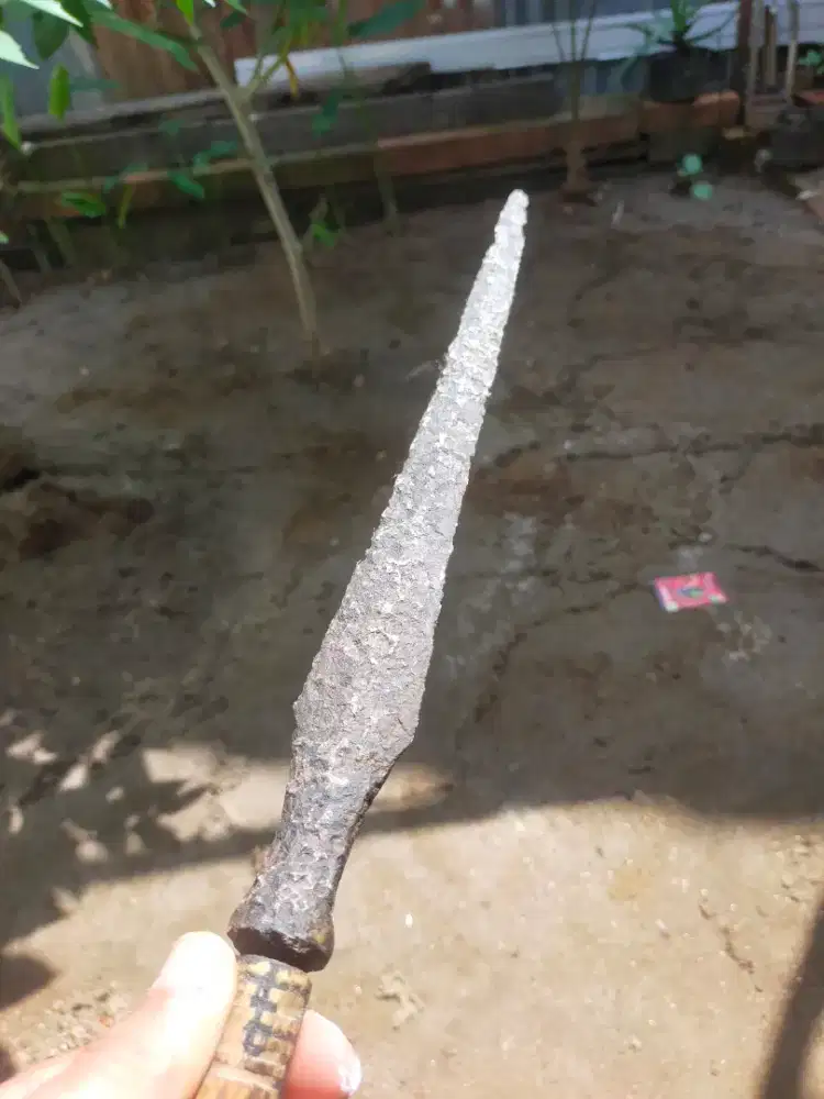 tombak Sriwijaya temuan sungai