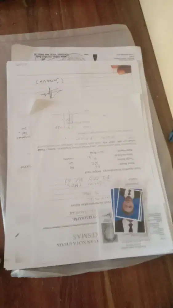 cari pekerjaan apa ajah , lebih utama supir si